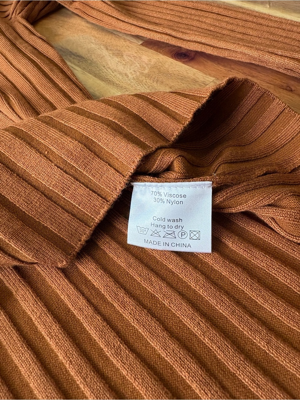 NWT Cactus Rust Ribbed Knit Collared Button Front Cardigan Top Small - Picture 5 of 10
